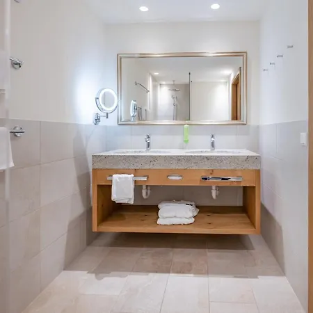 Apartment Alphus *